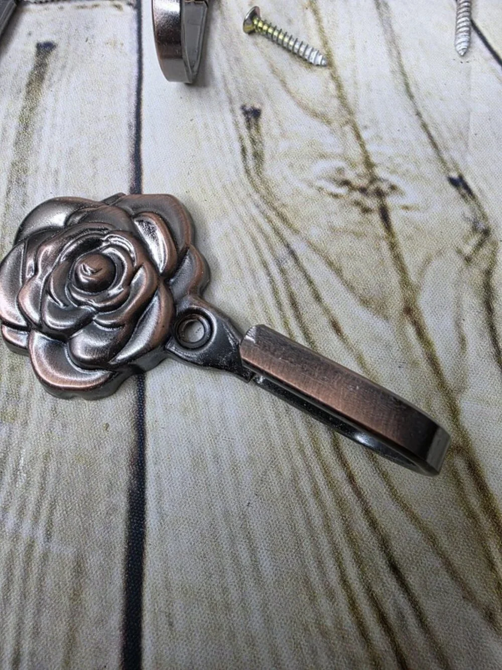 9 Metal Rose Flower Tiebacks Fasteners Hooks For Clothes Keys Jewelry Etc